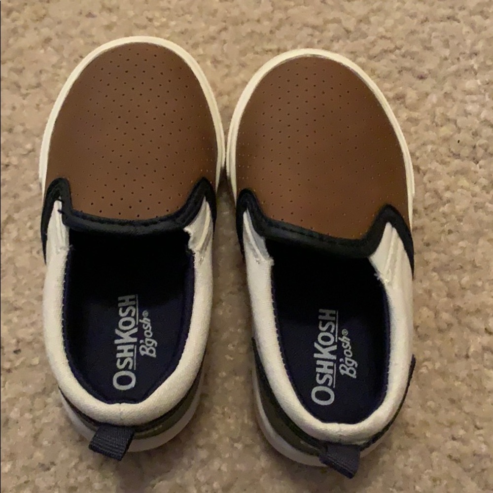 Oshkosh bgosh Casual Shoes